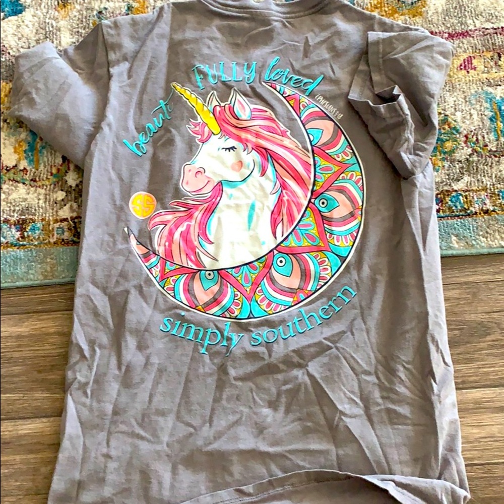 graphic tee